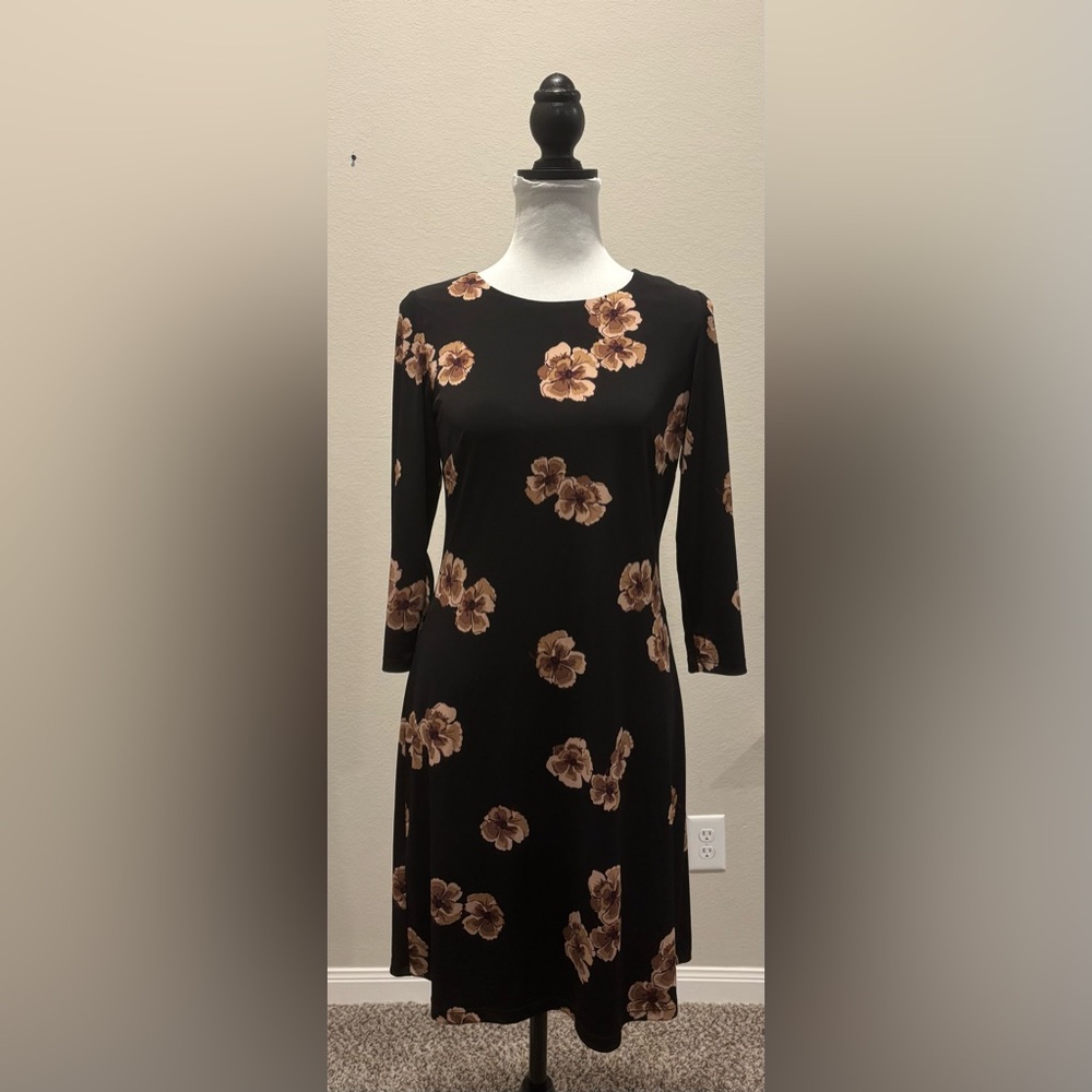Tommy Hilfiger Round Neck Floral 3/4 Sleeve Dress